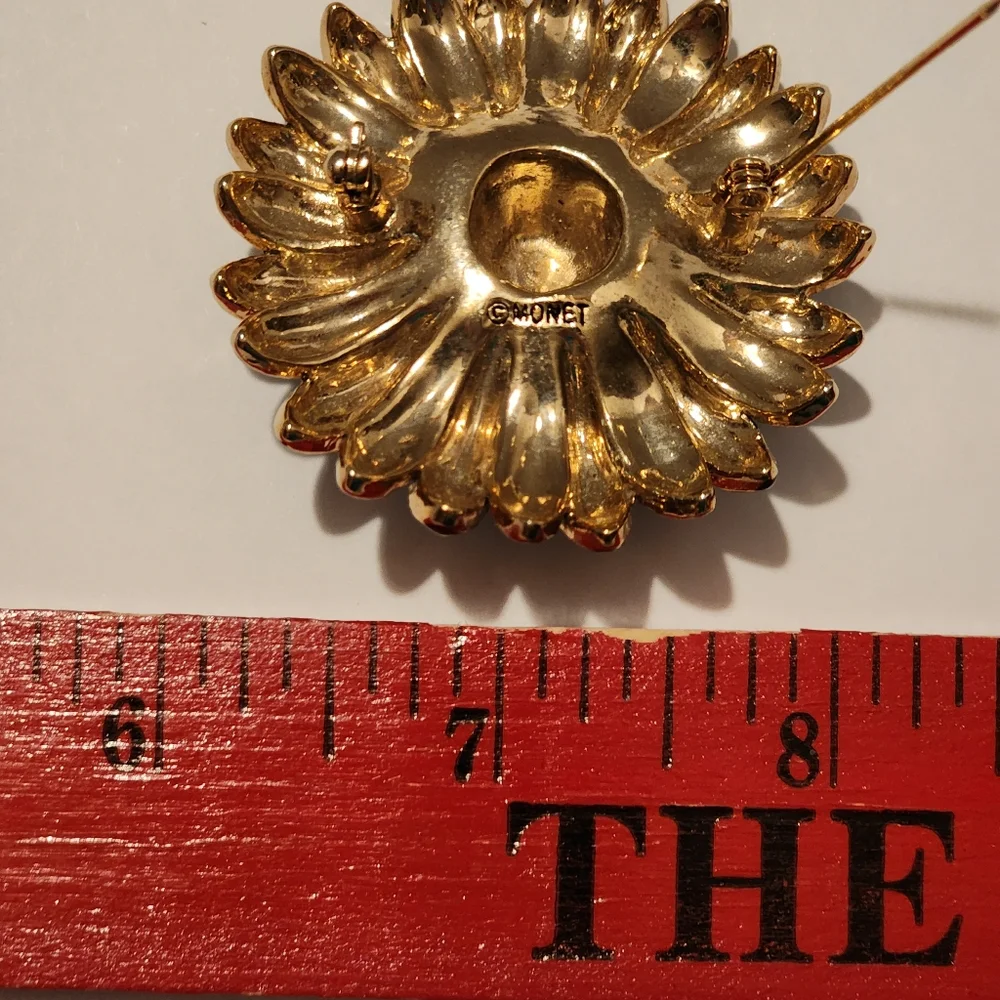 Vintage MONET Daisy Brooch Pin Teal Enamel with Rhinestones 2